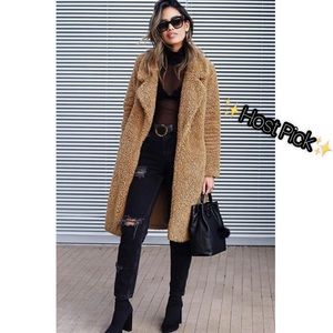 🎉HP🎉✦NWT Tan Camel Teddy Open Front Oversized Fuzzy Coat✦